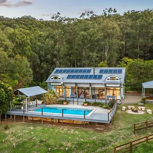 the-farm-on-razorback-ridge.queenslandhotels.net/